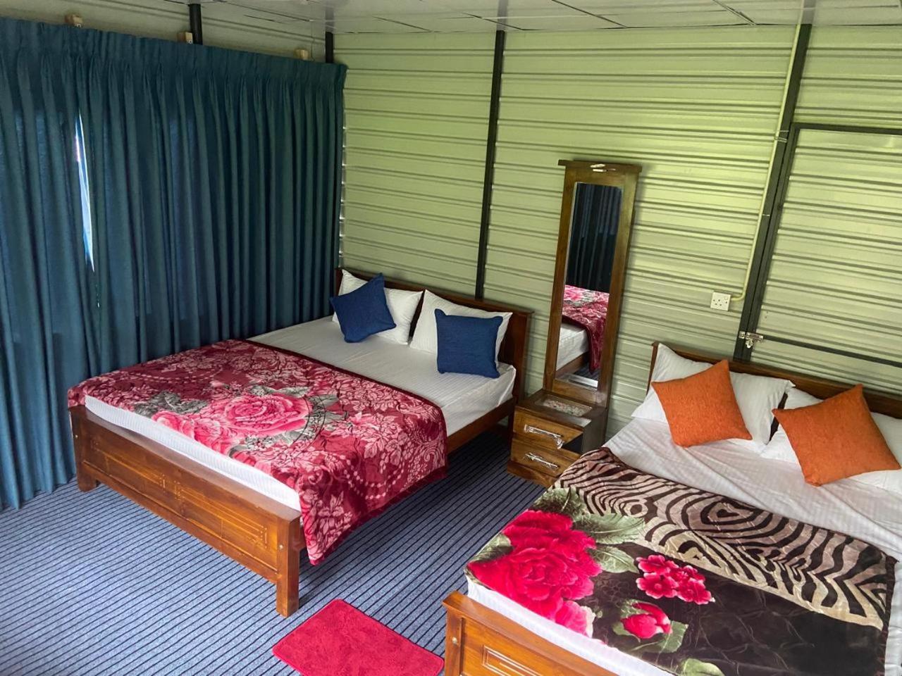 Shan Hotel Nallathanniya Eksteriør bilde